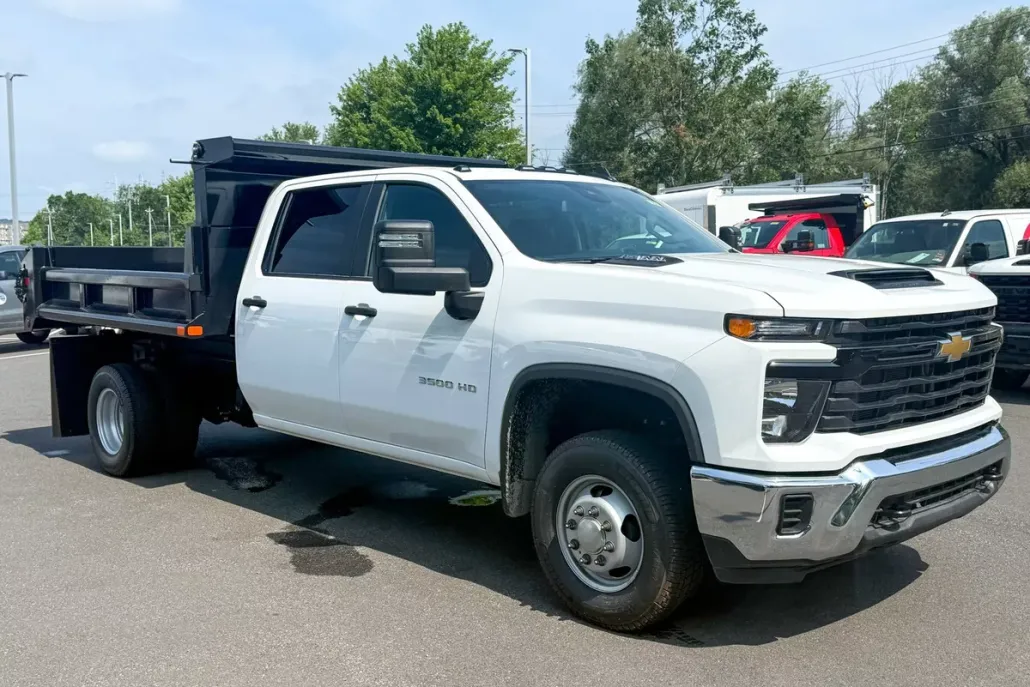 2025 Chevrolet Silverado 3500HD Work Truck photo 1