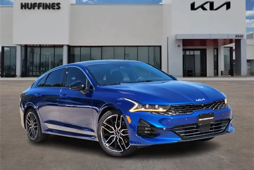 2022 Kia K5 GT photo 1