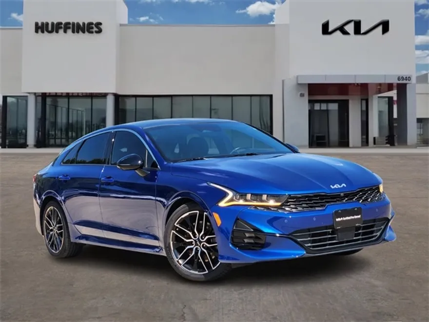 2022 Kia K5 GT photo 1