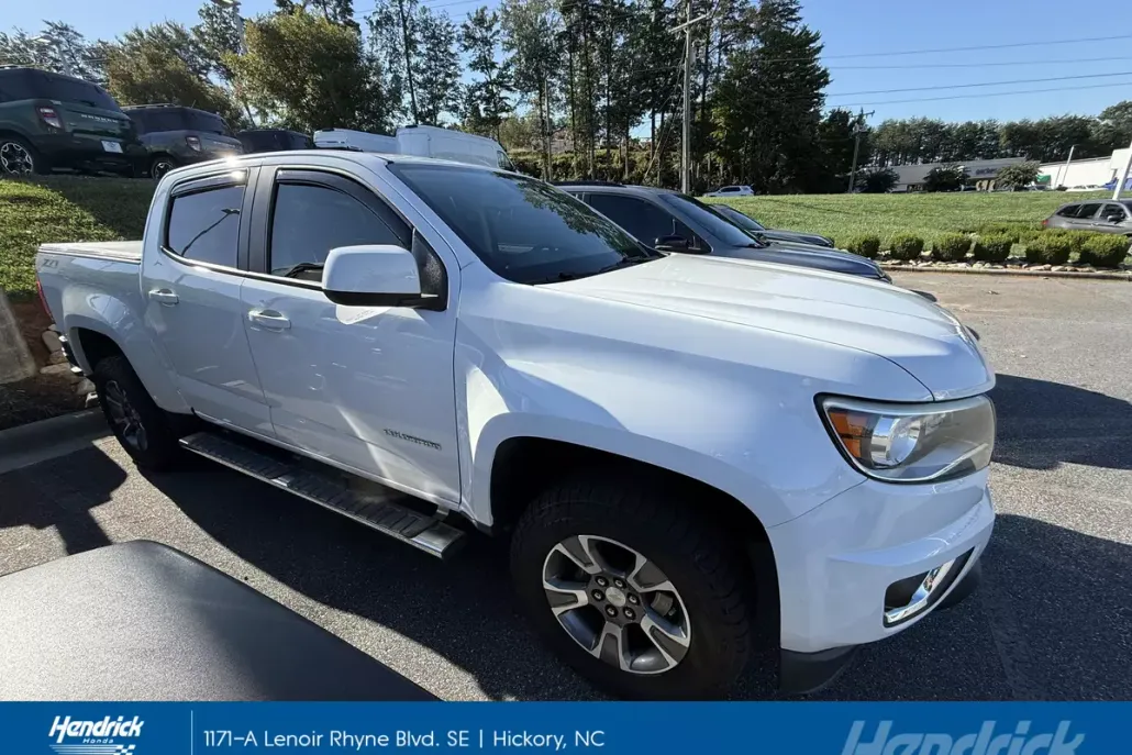 2017 Chevrolet Colorado Z71 photo 1