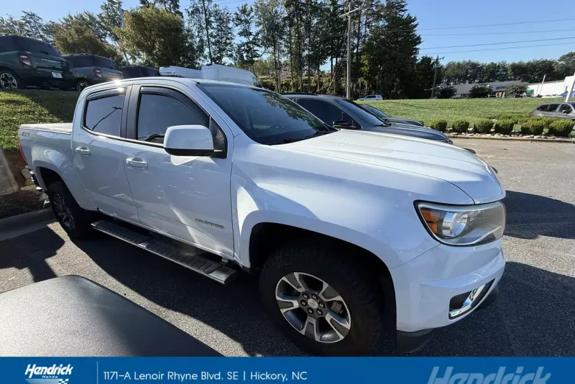 2017 Chevrolet Colorado Z71 photo 1