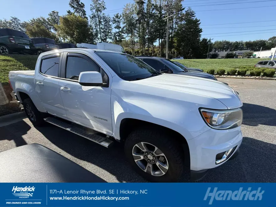 2017 Chevrolet Colorado Z71 photo 1