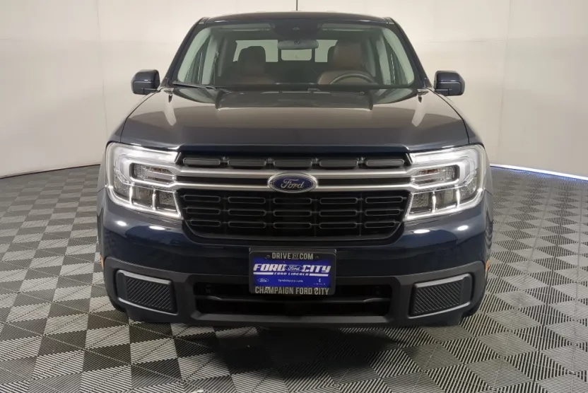 2023 Ford Maverick XLT Lariat photo 1