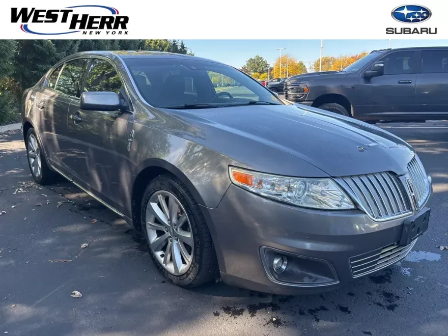 2012 Lincoln MKS EcoBoost photo 1