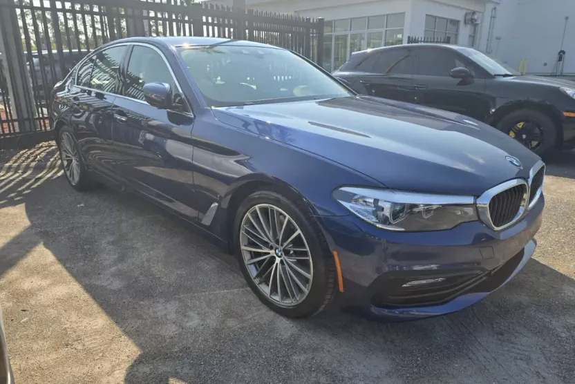 2018 Bmw 530e Sedan photo 1