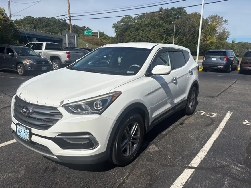 2017 Hyundai Santa Fe Sport Base photo 1