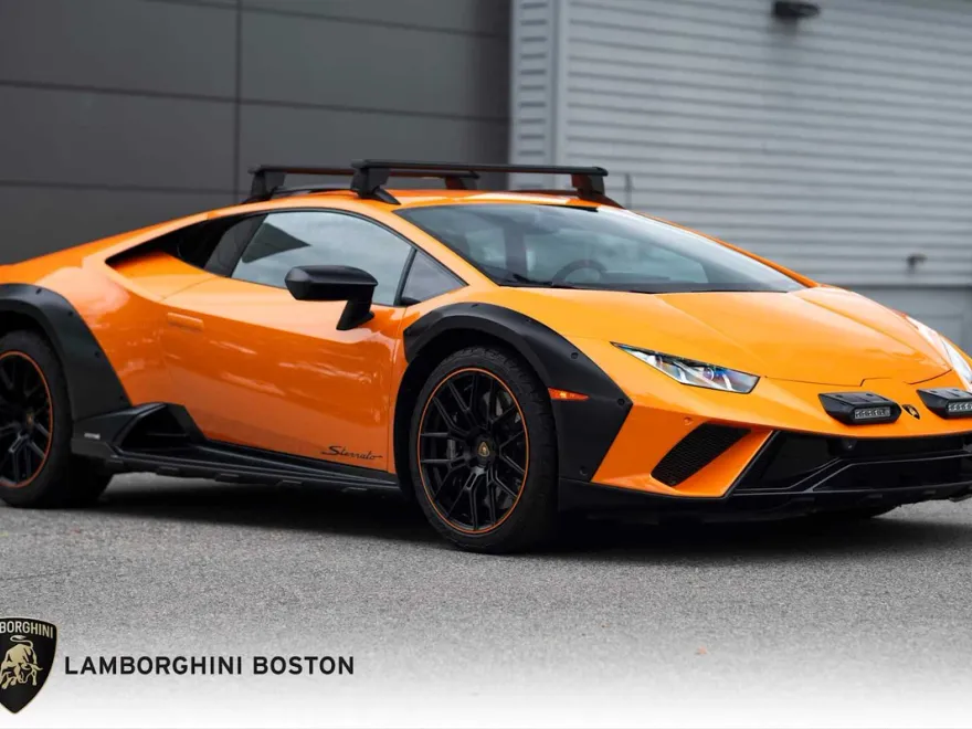 2023 Lamborghini Huracan Sterrato photo 1