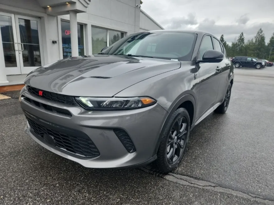 2024 Dodge Hornet R/T photo 1