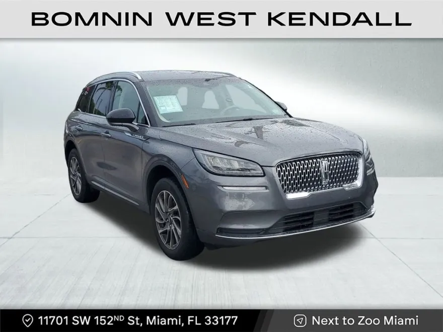 2022 Lincoln Corsair Standard photo 1