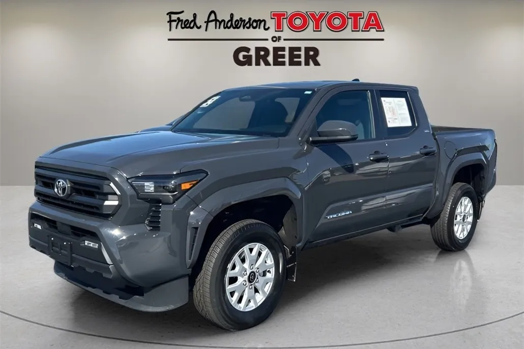 2024 Toyota Tacoma SR5 photo 1