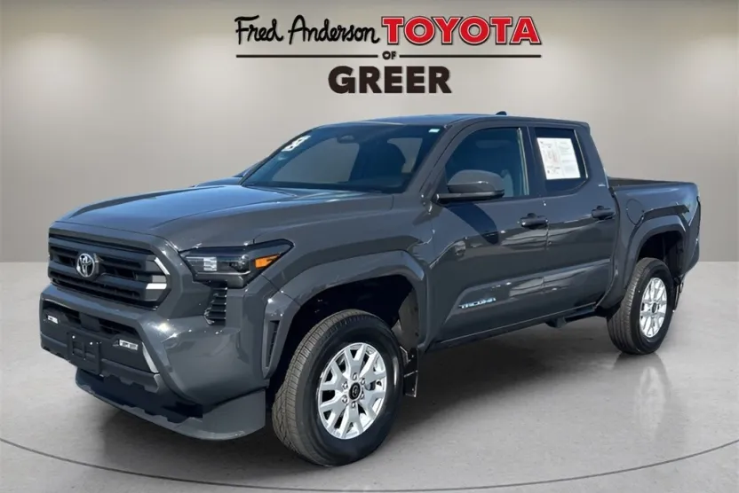 2024 Toyota Tacoma SR5 photo 1