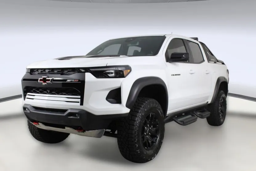 2025 Chevrolet Colorado ZR2 photo 1