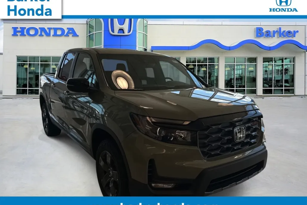 2026 Honda Ridgeline TrailSport photo 1