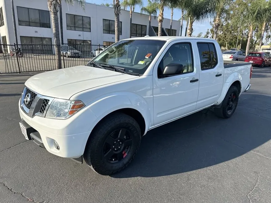 2018 Nissan Frontier SV photo 1