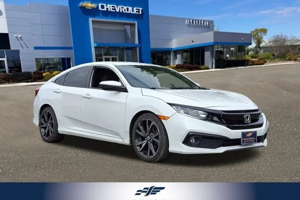 2019 Honda Civic Sport photo 1