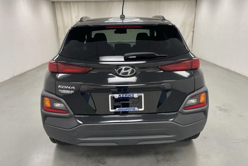 2018 Hyundai Kona SEL photo 1