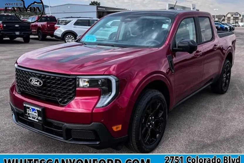 2025 Ford Maverick Lariat photo 1