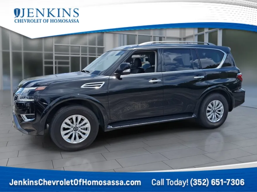 2023 Nissan Armada SV photo 1