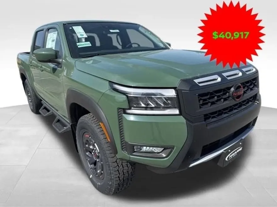 2025 Nissan Frontier PRO-4X photo 1