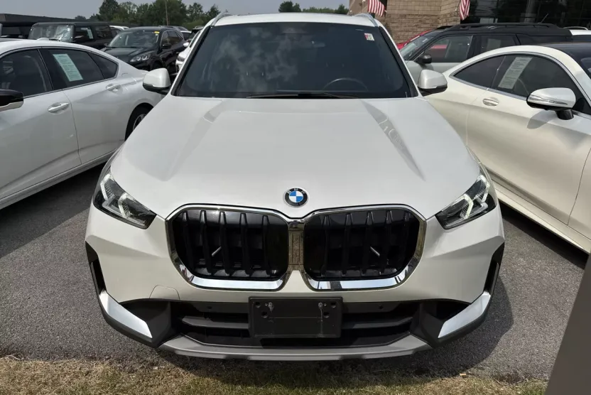 2023 Bmw X1 XDrive28i photo 1