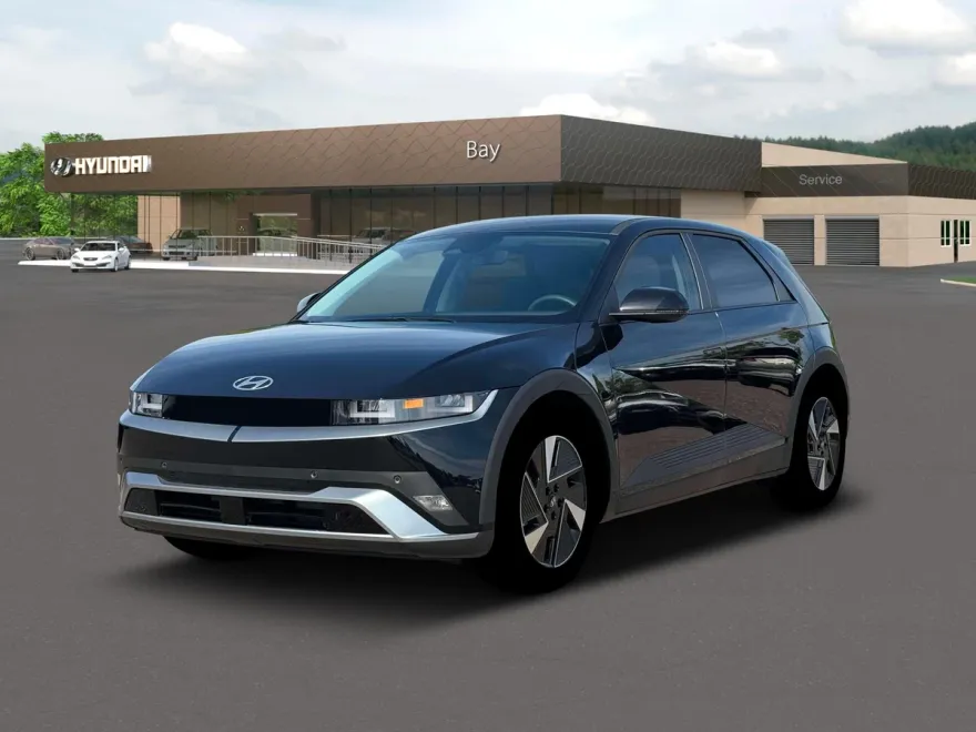 2025 Hyundai Ioniq 5 SE photo 1