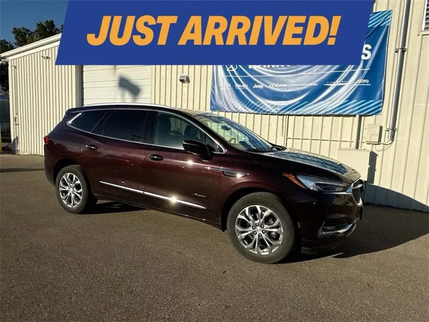 2021 Buick Enclave Avenir photo 1