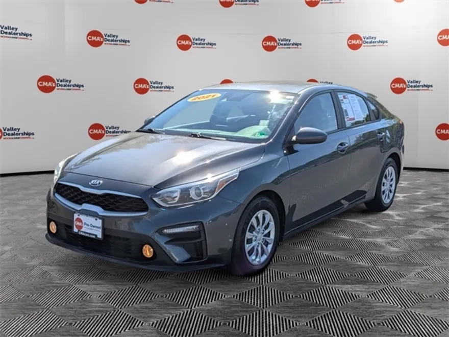 2021 Kia Forte FE photo 1