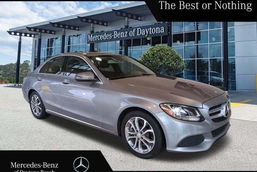 2016 Mercedes Benz C 300 photo 1