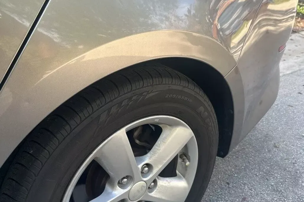 2015 Kia Optima LX photo 1