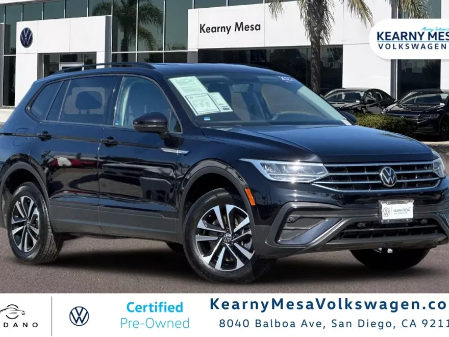 2022 Volkswagen Tiguan S photo 1
