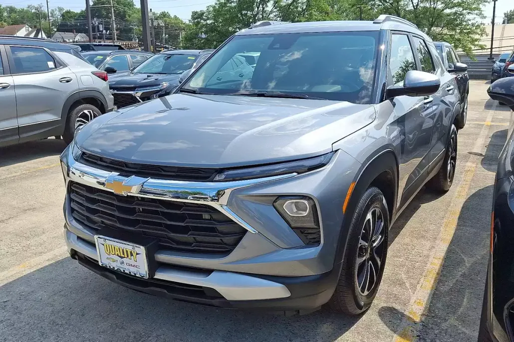 2026 Chevrolet Trailblazer LT photo 1