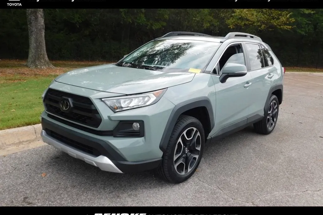 2019 Toyota RAV4 Adventure photo 1