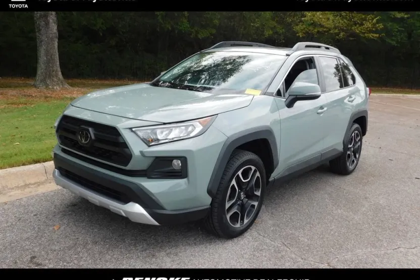 2019 Toyota RAV4 Adventure photo 1