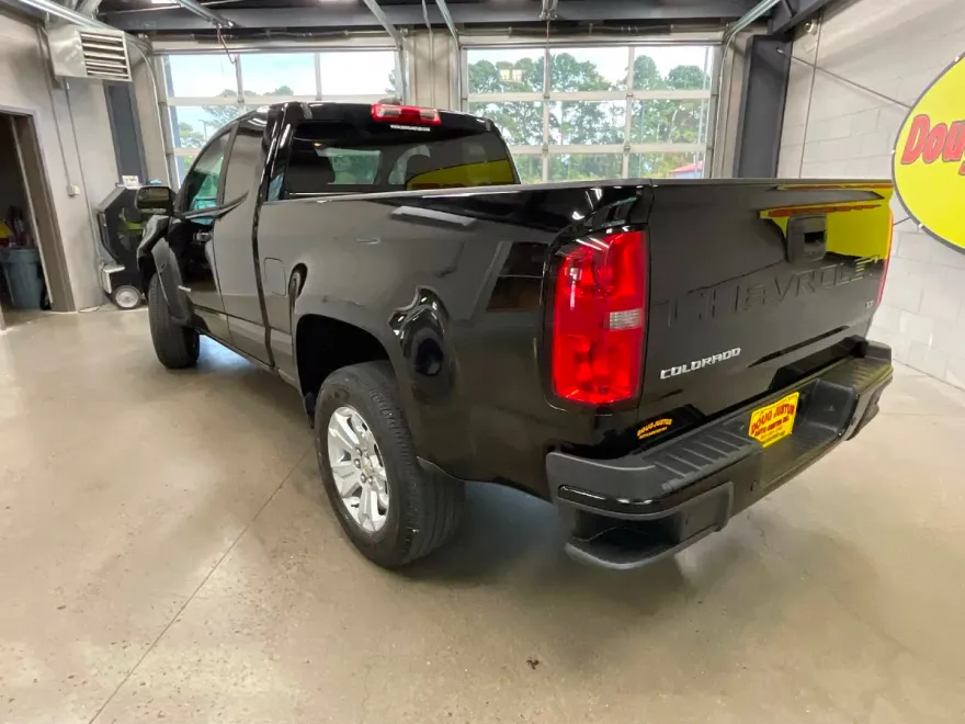 2022 Chevrolet Colorado LT photo 1