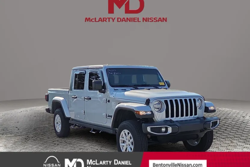 2023 Jeep Gladiator Sport photo 1