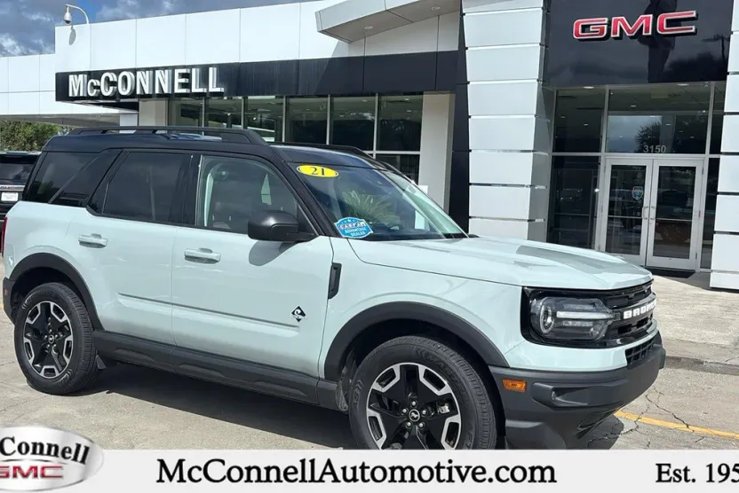 2021 Ford Bronco Sport Outer Banks photo 1