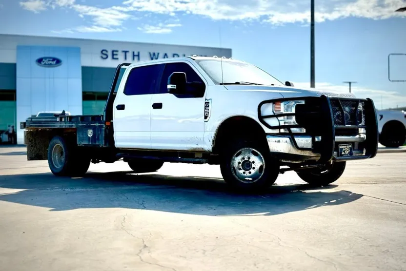 2020 Ford F-350 photo 1