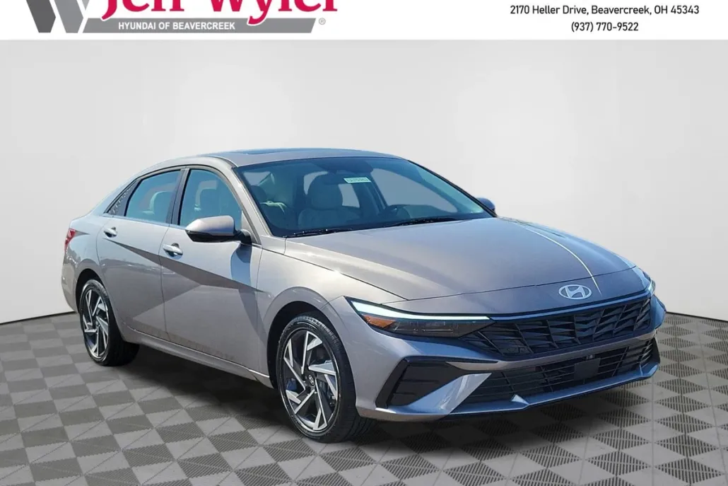 2025 Hyundai Elantra Hybrid Limited photo 1