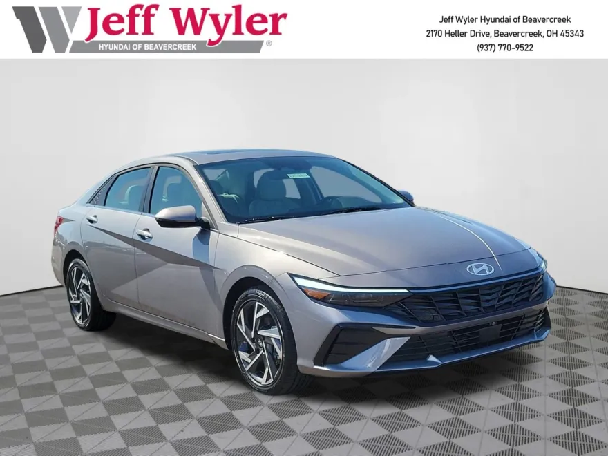 2025 Hyundai Elantra Hybrid Limited photo 1