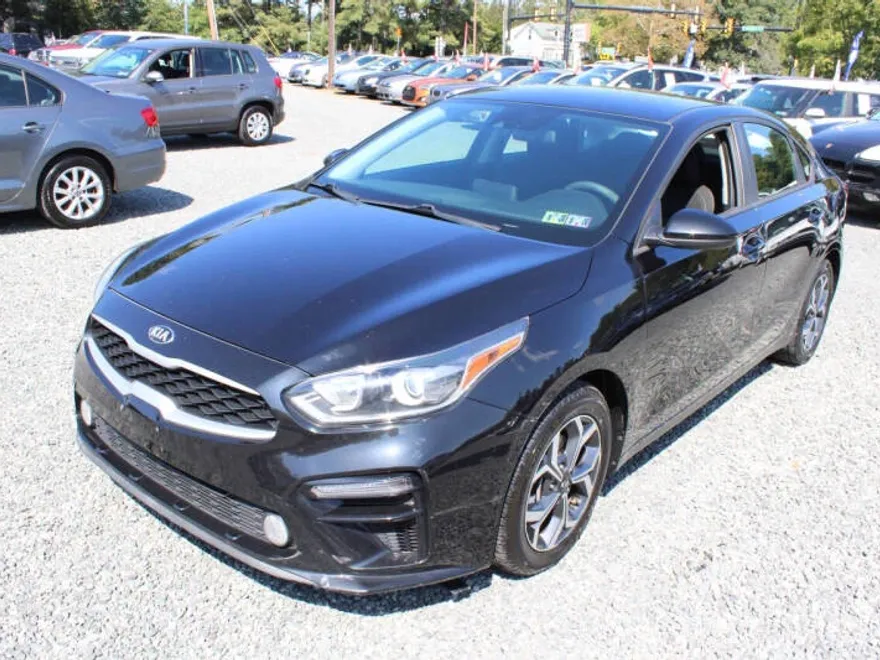 2020 Kia Forte LXS photo 1