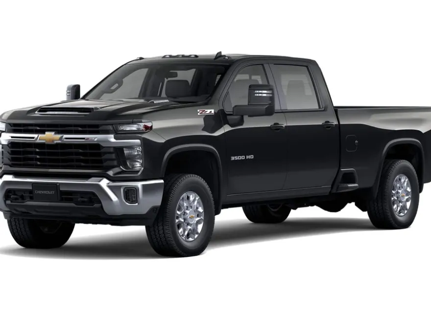 2026 Chevrolet Silverado LT photo 1