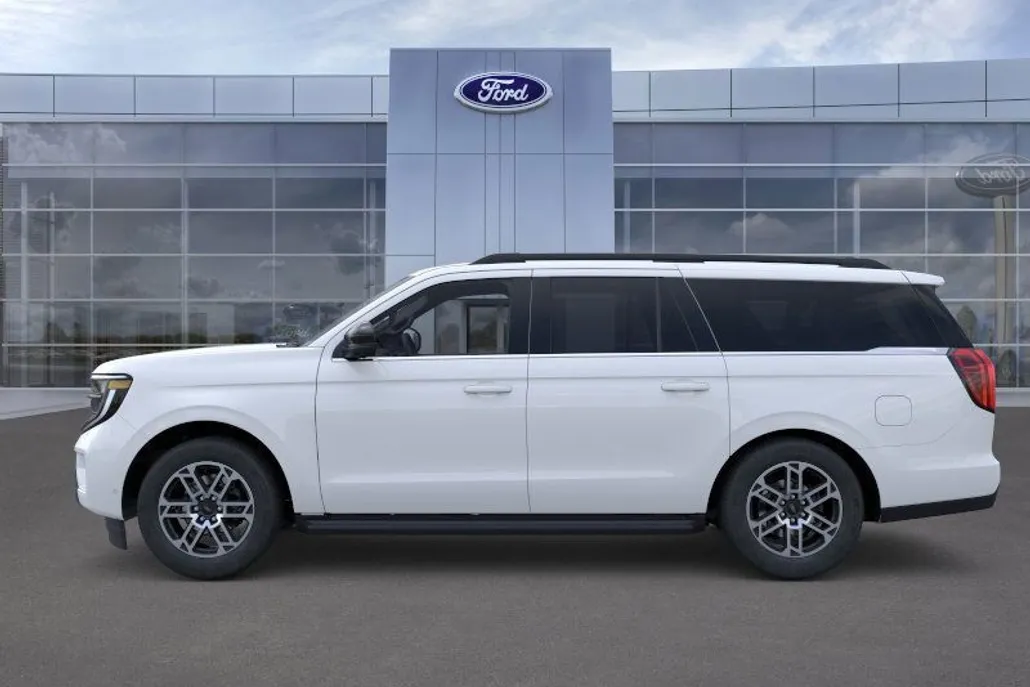 2025 Ford Expedition MAX photo 1