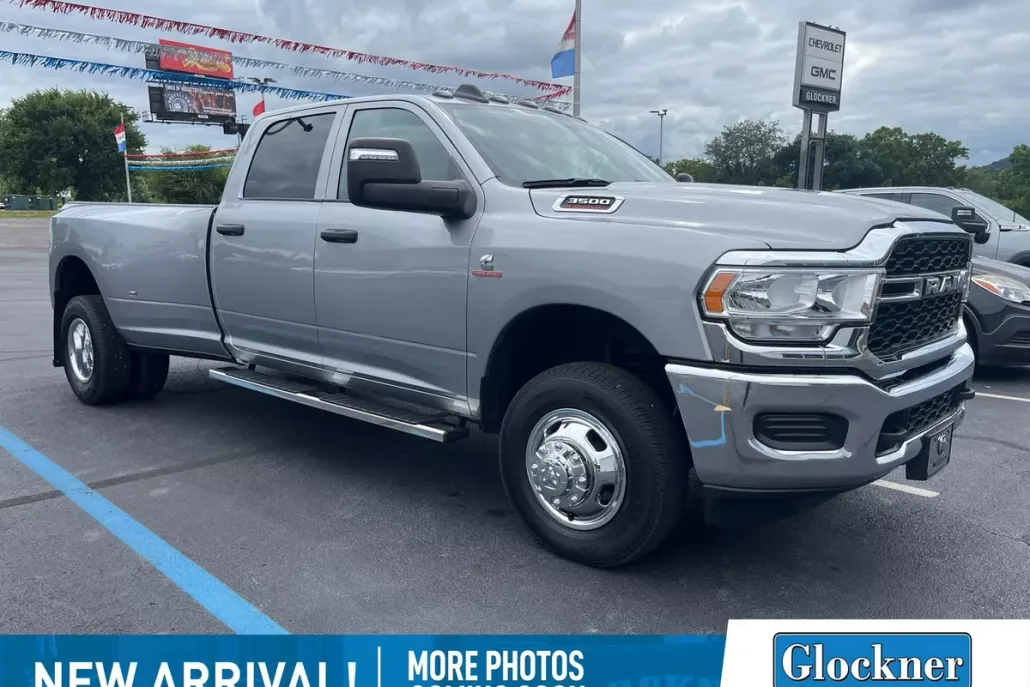 2024 Ram 3500 Tradesman photo 1