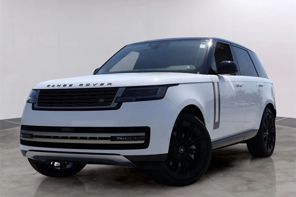 2024 Land Rover Range Rover SE photo 1