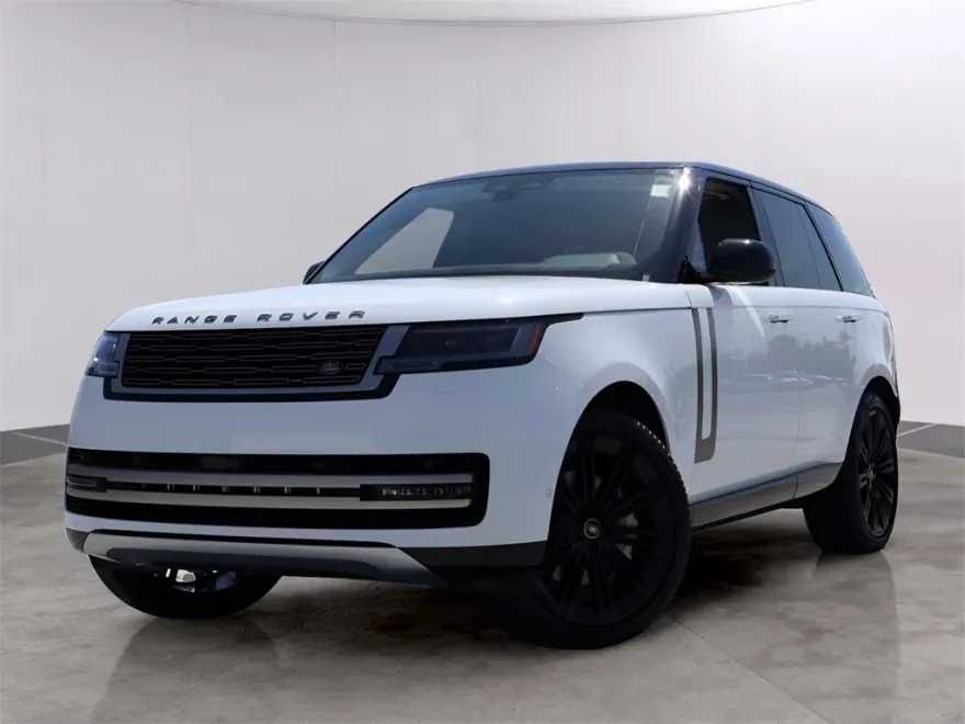 2024 Land Rover Range Rover SE photo 1