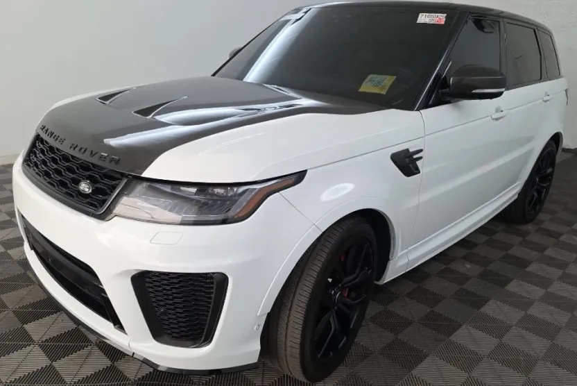 2022 Land Rover Range Rover Sport SVR photo 1