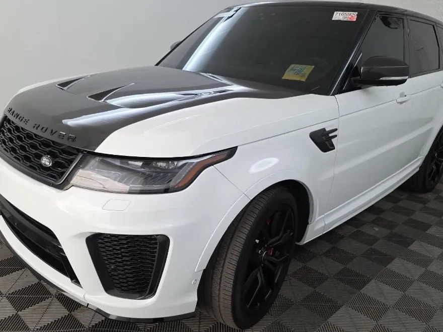 2022 Land Rover Range Rover Sport SVR photo 1