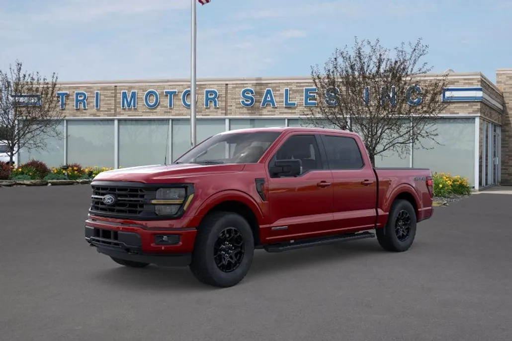 2025 Ford F-150 XLT photo 1