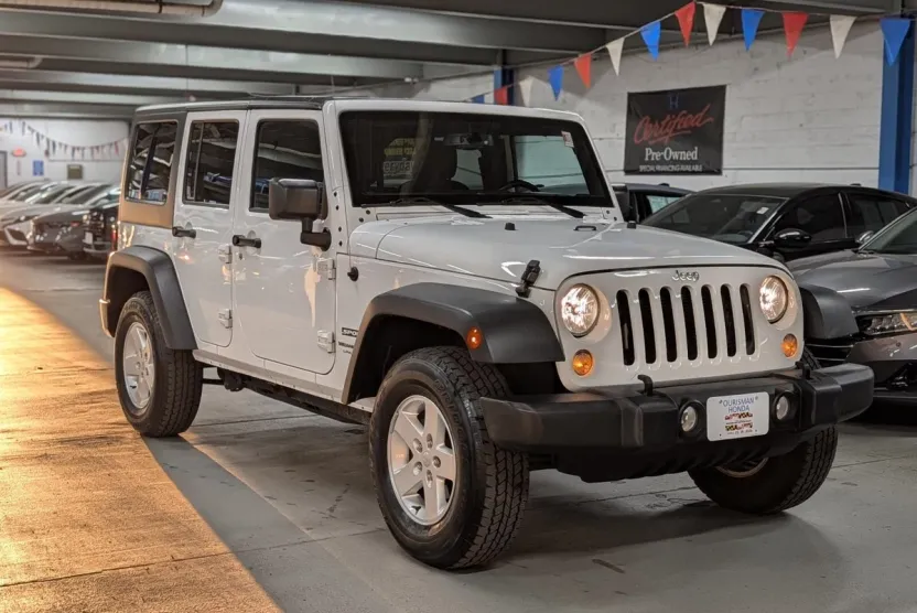 2018 Jeep Wrangler Unlimited Sport photo 1