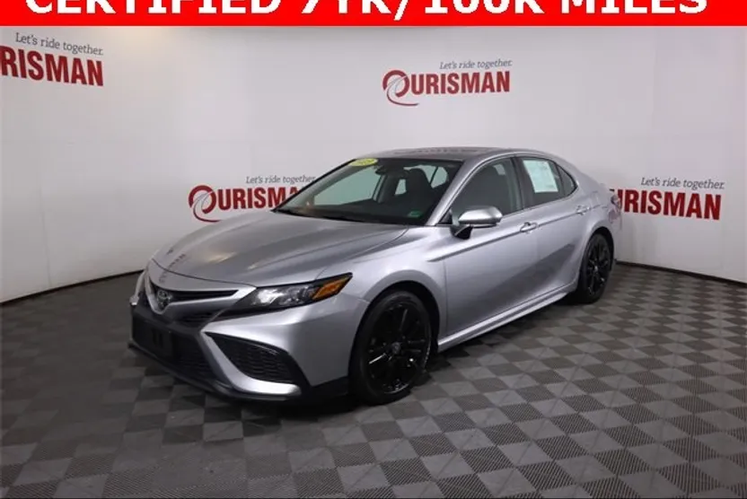 2023 Toyota Camry SE photo 1